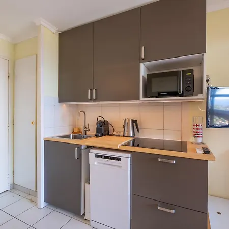 Apartment Le Village De Cap Esterel - Maeva - Climatise Avec Terrasse Vue 2 Pieces 4 Personnes - Budget Mae-4753 Saint-Raphaël